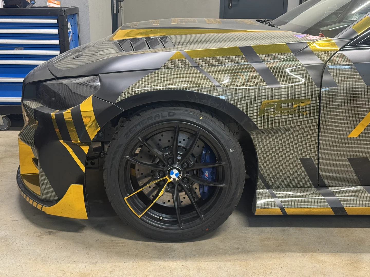 Front Left Fender , G87 M2 thumbnail 4